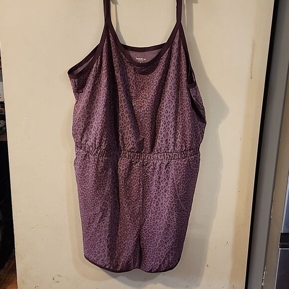 Torrid Pants - Super cute Torrid shorts active romper size 3